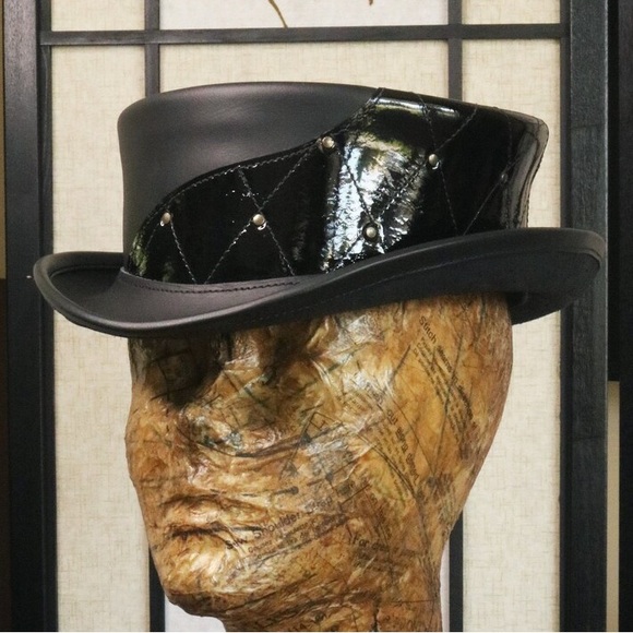 🖤 UNIQUE Short Leather Top Hat asymmetrical design. Size Medium 22 1/4” Head. - Picture 3 of 3